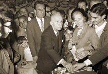 Bir “Kamu Kurumu”ndan bir “Siyasi Parti”ye Cumhuriyet Halk Partisi’nde Dönüşümü Okumak