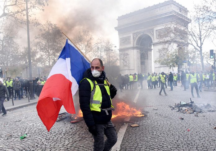 Gilet Jaunes (Sarı Yelekliler): Düşük Gelirlilerin İsyanına Dair Öncü bir Çalışma
