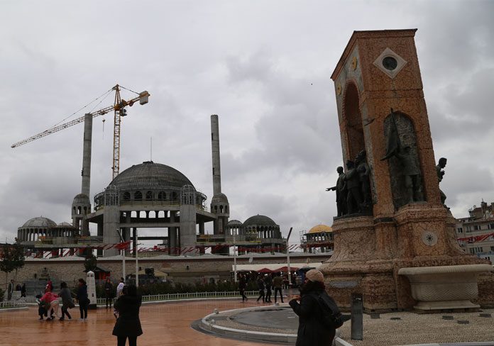 Kamunun Halleri ve Kamusal Alan Savunması