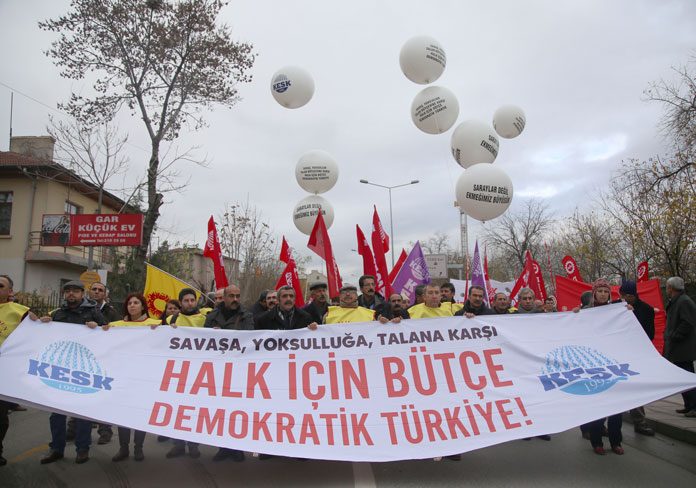 Türkiye’de Toplumsal Muhalefetin Kriz Algısı ve Mücadele